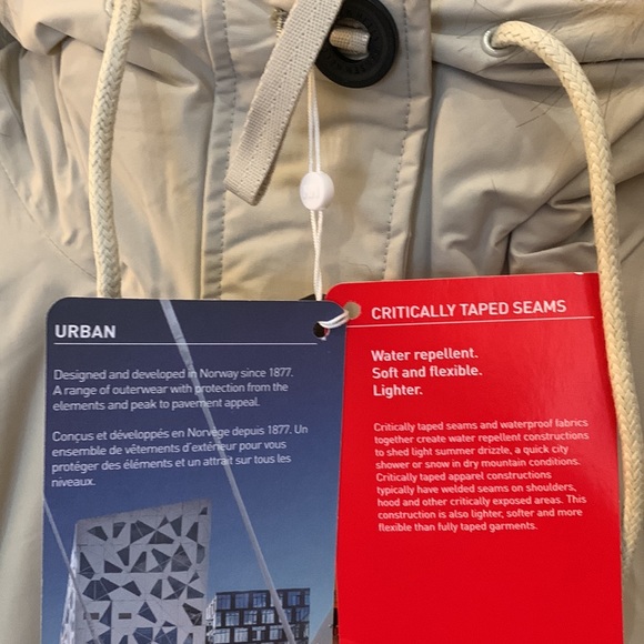 NWT Helly Hansen classic parka size large - Picture 3 of 8
